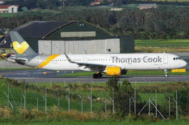OY-TCE (6342) 2014 Airbus A321-211(WL)