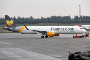 OY-TCG (6389) 2014 Airbus A321-211(WL)