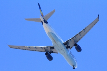 OY-VKI (357) 2000 Airbus A330-343X