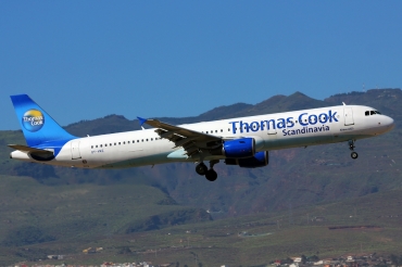 OY-VKE (1887) 2002 Airbus A321-211