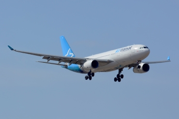 OY-VKK (271) 1999 Airbus A330-243
