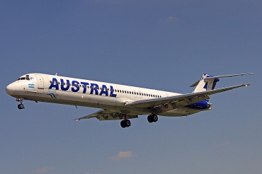 LV-BGV (cn 49904) McDonnell Douglas MD-83