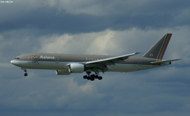 HL7732 (29174) 2004 Boeing 777-28EER