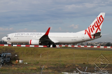 VH-YFQ · Boeing 737-8FE(WL) · (SYD / YSSY)