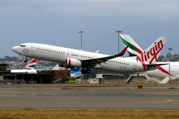 VH-VOQ (33798) 2003 Boeing 737-8FE WL