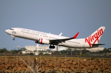 VH-VUH · Boeing 737-8FE(WL) · (SYD / YSSY)