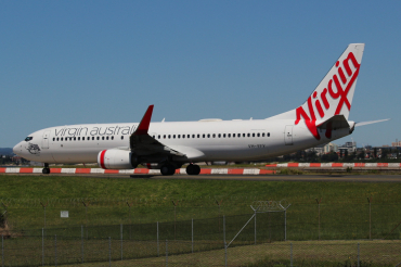 VH-YFY (41016) 2017 Boeing 737-8FE(WL)