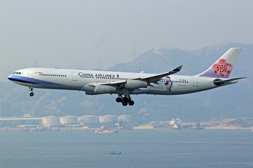 B-18806 (433) 2001 Airbus A340-313