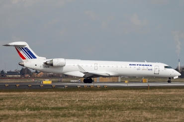F-GRZB (cn 10007) Bombardier CRJ-701