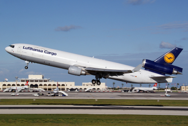 D-ALCL (48804) 2000 McDonnell Douglas MD-11(F)