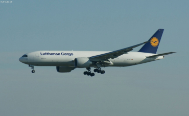 D-ALFB (41675) 2013 Boeing 777-FBT