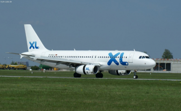 D-AXLA (2500) 2005 Airbus A320-232