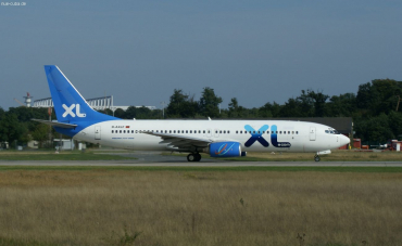 D-AXLF (28218) 1998 Boeing 737-8Q8