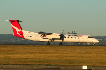 VH-LQG (4376) 2011 Bombardier Dash 8-Q402