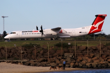 VH-LQJ (4414) 2012 Bombardier Dash 8-Q402