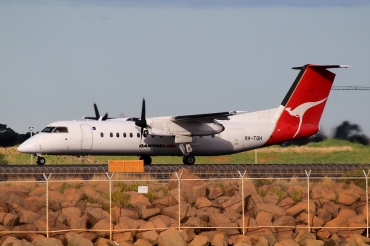 VH-TQH (597) 2003 Bombardier Dash 8-Q315