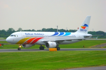 LZ-BHC (349) 1992 Airbus A320-212