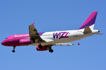 HA-LWE (4372) 2010 Airbus A320-232