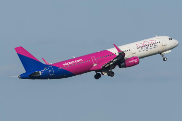 HA-LTC (8295) 2018 Airbus A321-231(WL)