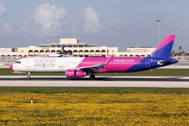 HA-LXA (6848) 2015 Airbus A321-231 WL