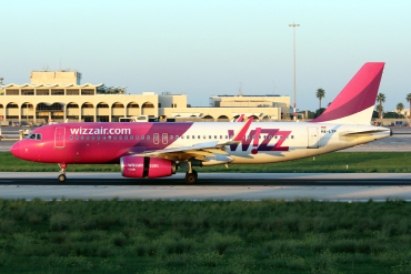 HA-LYP (6589) 2015 Airbus A320-232(WL)
