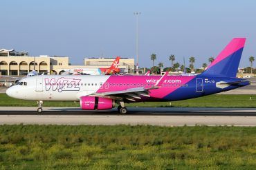 HA-LYQ (6614) 2015 Airbus A320-232(WL)