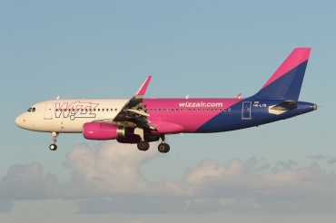HA-LYR (6631) 2015 Airbus A320-232(WL)