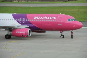 HA-LWB, (cn 4246), Airbus A320-232
