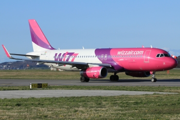 HA-LYD (6115) 2014 Airbus A320-232(WL)