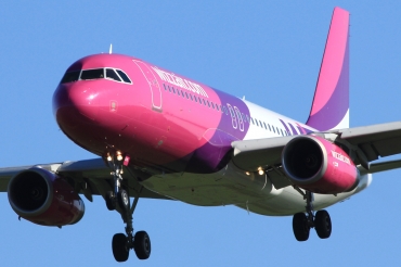 HA-LPQ (cn 3409) Airbus A320-232