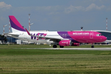 HA-LWT (5615) 2013 Airbus A320-232(WL)