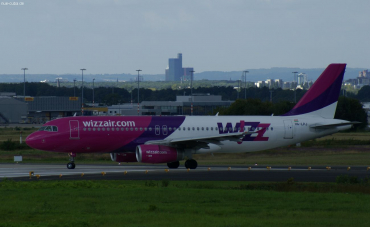 HA-LPJ (3127) 2007 Airbus A320-233