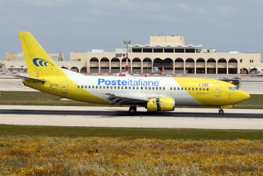 EI-FGX (28054) 1998 Boeing 737-3Q8 QC