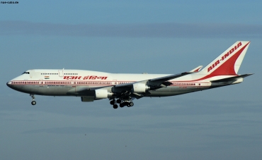 VT-ESP (cn 27214) Boeing 747-437