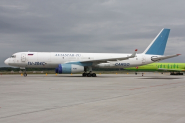 RA-64032 (1450742264032) Tupolev Tu-204-100C