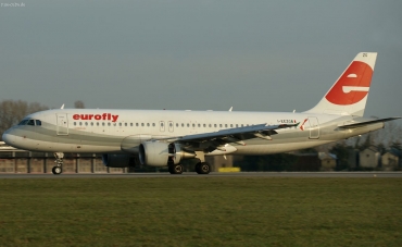I-EEZG (0002001) Airbus A320-214
