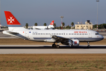 9H-AEH (2122) 2004 Airbus A319-111