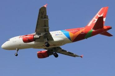 9H-AEL (2332) 2004 Airbus A319-111