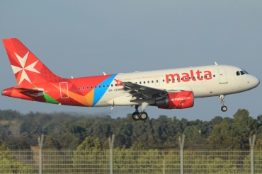 9H-AEM (2382) 2005 Airbus A319-112
