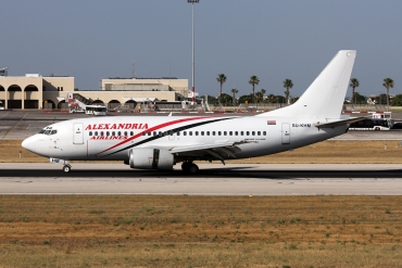 SU-KHM (cn 26438) Boeing 737-5C9