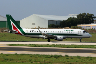 EI-RDH (17000339) Embraer 170-200STD