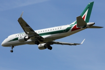 EI-RDG (17000338) 2012 Embraer 170-200STD