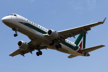EI-RDN (17000347) 2012 Embraer 170-200STD