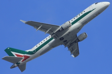 EI-RDB (17000331) Embraer 170-200LR