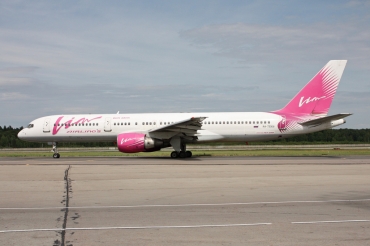 RA-73008 (25436) 1992 Boeing 757-230