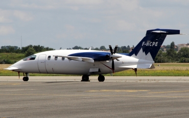 F-HCPE (1144) 2008 Piaggio P-180 Avanti II
