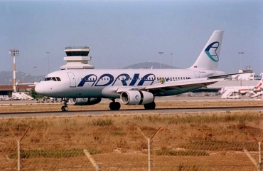 S5-AAA (043) 1988 Airbus A320-231