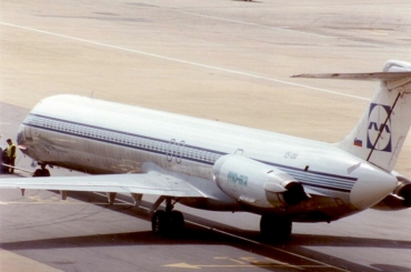S5-ABA · McDonnell Douglas MD-82 · (LGW / EGKK)