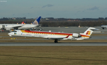 EC-JZV (cn 15117) Bombardier CRJ900ER