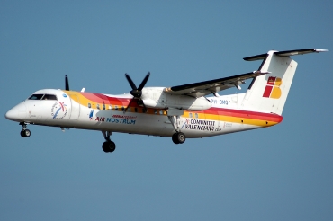 PH-DMQ (567) 2000 Bombardier Dash 8-Q315